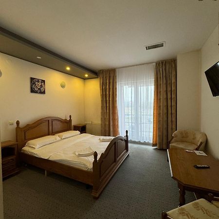 Hotel Vestem Buitenkant foto