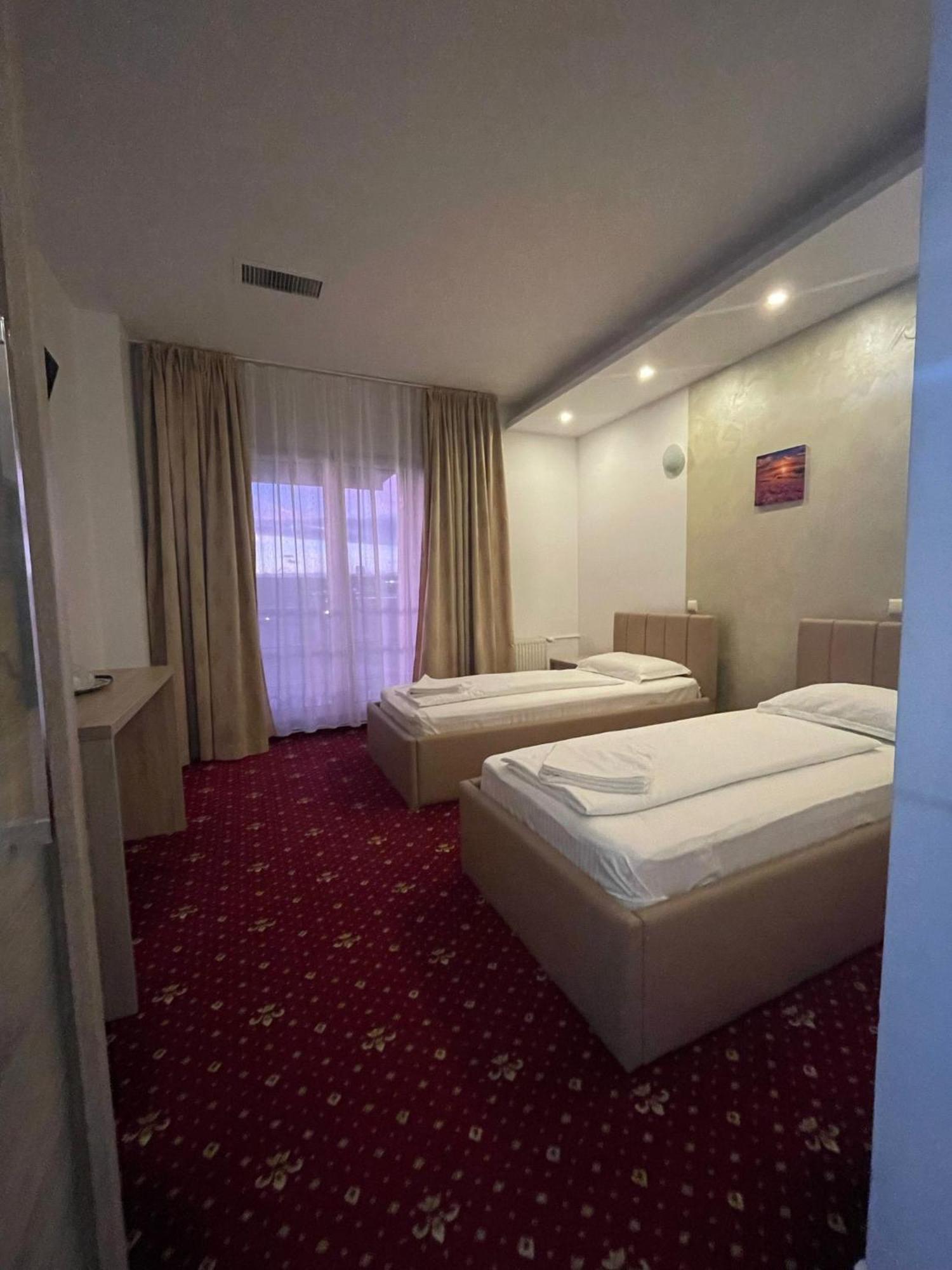 Hotel Vestem Buitenkant foto