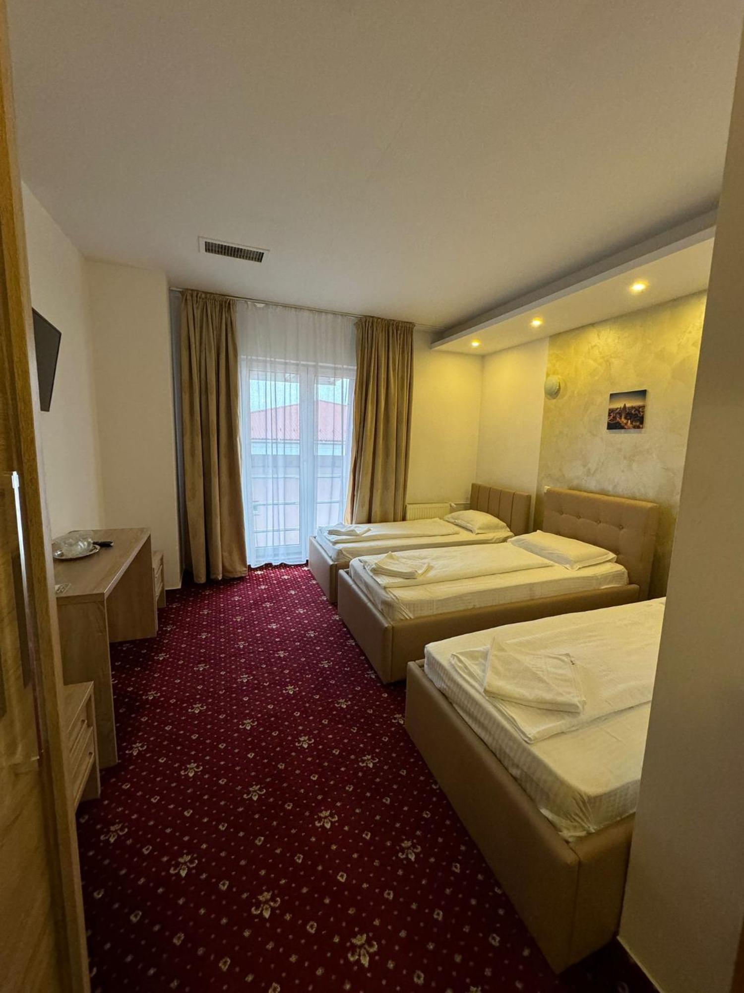 Hotel Vestem Buitenkant foto